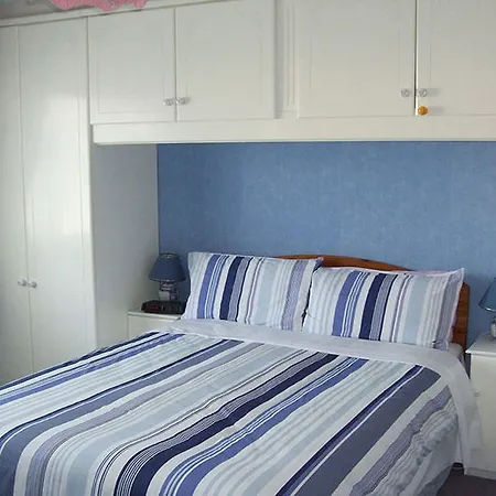 Bed & Breakfast Church View 3*